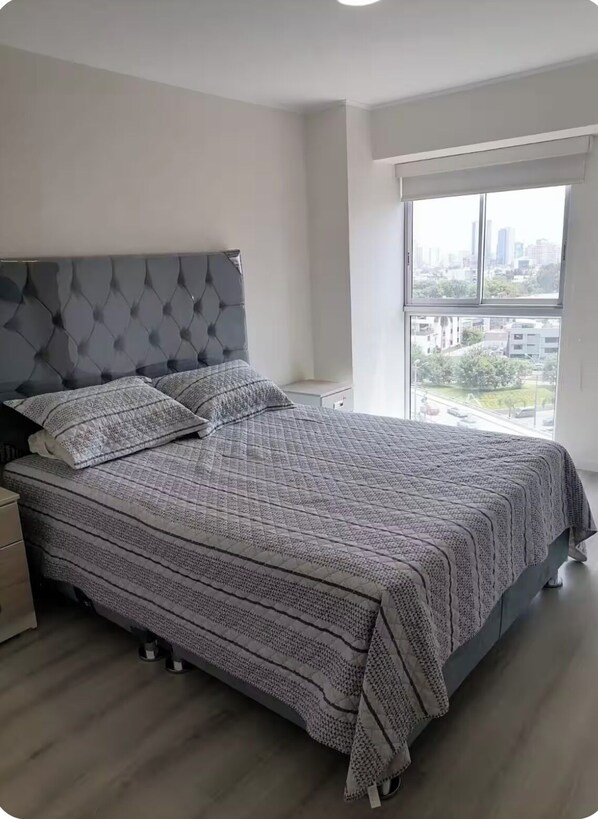 3 Schlafzimmer, Bügeleisen/Bügelbrett, Internetzugang