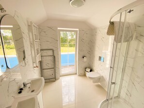 Bathroom - Kormoran by Interhome (Nowe Warpno)