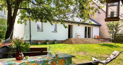 Ganzes Haus zur alleinigen Nutzung im Herzen des Zielonka-Waldes by Interhome