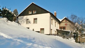 Exterior - Ferienvilla mit privatem Pool by Interhome (Smržovka)