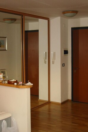 Interior - 3-Zimmer-Wohnung 'St. Wenzel' by Interhome (Prague)
