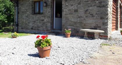 Haus in Crickadarn mit Parkplatz und Bergblick by Interhome