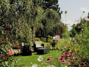 Property grounds - Phlox in Millstatt by Interhome (Millstadt)