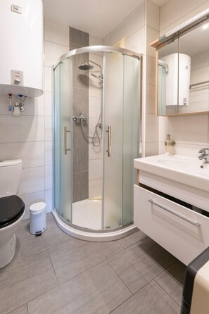 Towels - Apartment Ahorn by Interhome (Feistritz im Rosental)