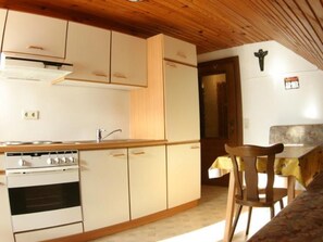 Fridge, microwave, oven, cookware/dishes/utensils - Typ 3 im Haus Huber in Bleiburg by Interhome (Bleiburg)