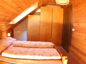 Internet - Typ 3 im Haus Huber in Bleiburg by Interhome (Bleiburg)