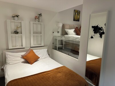 King's Cross Nest Inn Studio Apartments