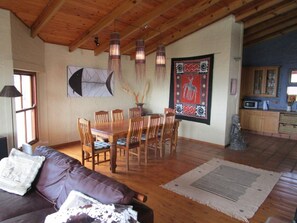 TV, fireplace, DVD player