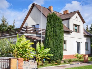 Exterior - mit Terrasse by Interhome (Altwarp)