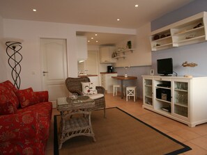 DVD player - Landhaus "To Hus" - Fewo Frauke mit Sauna by Interhome (Baabe)