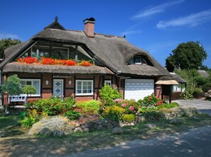 Exterior - Landhaus "To Hus" - Fewo Frauke mit Sauna by Interhome (Baabe)