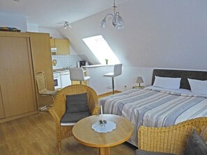 Internet - Strandnahe Ferienwohnung in Glowe auf Rügen by Interhome (Glowe)