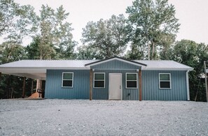 Exterior - Welcoming 2-bedroom River Retreat house in charming Buchanan, Tn! (Buchanan)