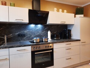 Fridge, microwave, oven, dishwasher - Pappelidyll in Karlshagen by Interhome (Karlshagen)