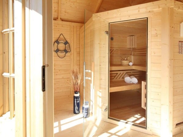Sauna - Kornblume in Hohen Wieschendorf by Interhome (Alt Jassewitz)