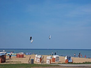 Beach - Sonnenblume in Hohen Wieschendorf by Interhome (Alt Jassewitz)