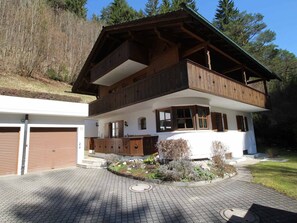 Exterior - Appartement mit Garten in Garmisch Partenkirchen by Interhome (Garmisch-Partenkirchen)