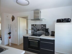 Fridge, oven, dishwasher, cookware/dishes/utensils - Wotan bis 12 Personen by Interhome (Thale)