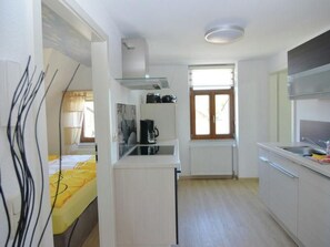 Fridge, oven, dishwasher, cookware/dishes/utensils - Wotan bis 12 Personen by Interhome (Thale)