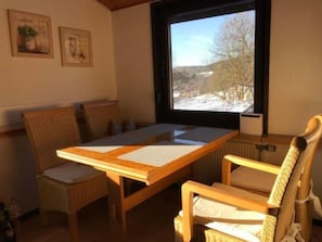 Dining - in Machtlos mit Terrasse und Waldblick by Interhome (Ronshausen)