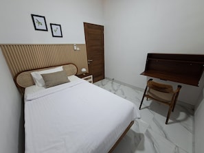 Villa Luxe, 3 chambres | Bureau, espace de travail pour ordinateur portable, Wi-Fi gratuit