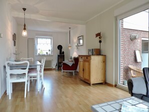 Fireplace, DVD player - Dat luettje Huus 1 by Interhome (Hage)