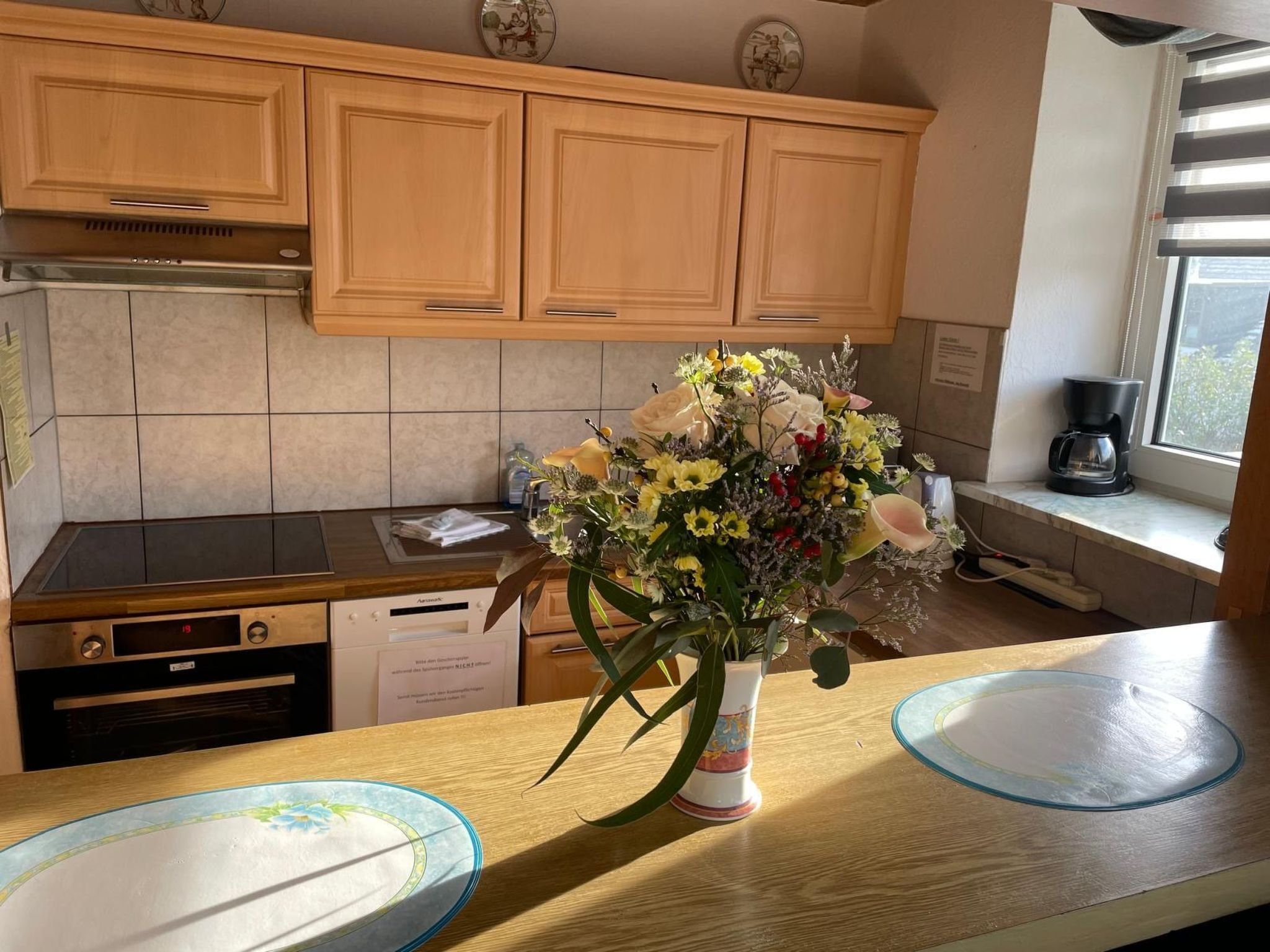 ثلاجة، ميكروويف، فرن، غسالة أطباق