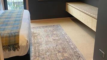 Superior Apartment | Blackout curtains, iron/ironing board, free WiFi
