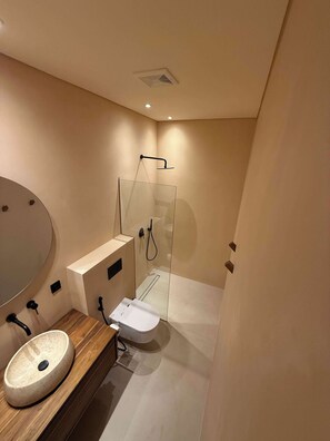 Unclassified image, 3 of 12, button - Sola (Pecatu)