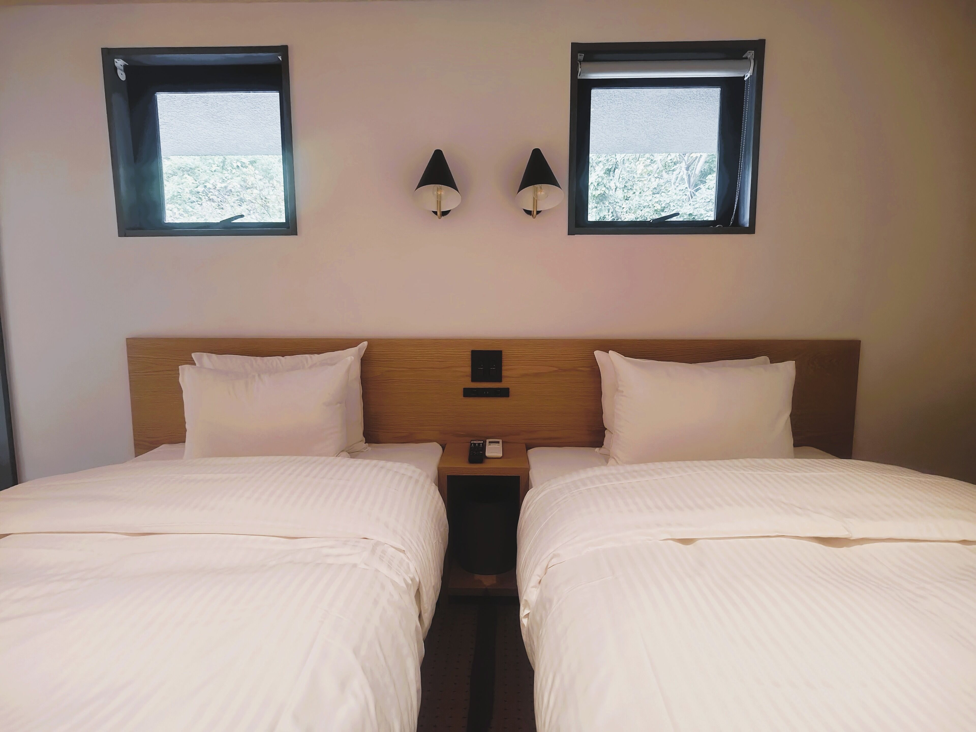 ツインルーム 禁煙 | WiFi (無料)、ベッドシーツ