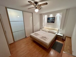 Internet - Strandnahe, klimatisierte Ferienwohnung by Interhome (Baška Voda)