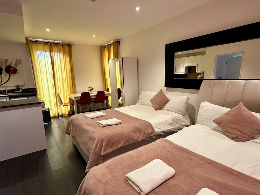 Comfort Apartment | Laptop workspace, free WiFi