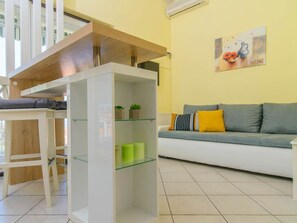 Living area - Charmante Wohnung Maris 2B - EOS CROATIA by Interhome (Trogir/Okrug Donji)