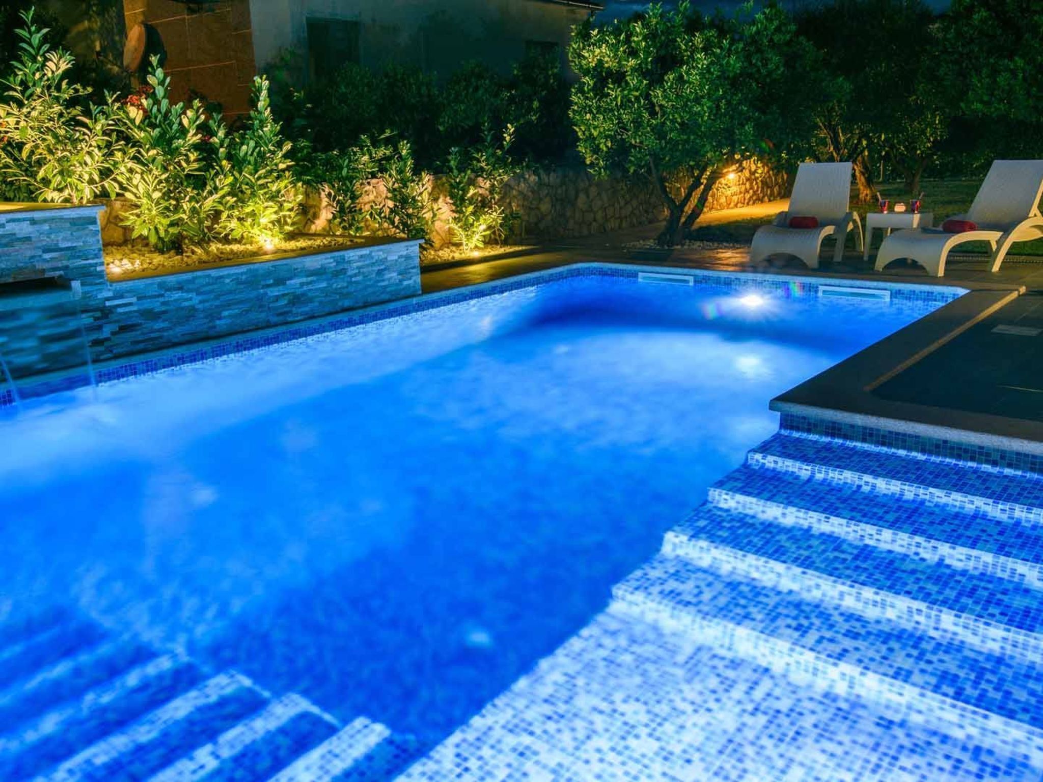 Et oppvarmet basseng