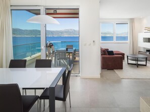 Interior - Luxuriöse Villa Golden C am Strand mit Pool by Interhome (Trogir/Slatine)