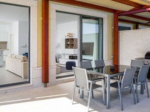 Outdoor dining - Appartement "Golden B1" mit Blick auf das Wasser by Interhome (Trogir/Slatine)