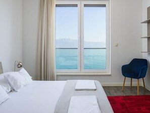 Internet - Luxuriöse Villa Golden B am Strand mit Pool by Interhome (Trogir/Slatine)