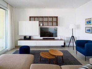 Living area - Appartement "Golden A1" mit Blick auf das Wasser by Interhome (Trogir/Slatine)