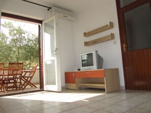 Interior - über zwei Etagen mit Garten, Terrasse und zwei Balkonen by Interhome (Trogir/Slatine)