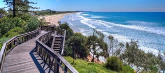 Coolum Beachside Getaway