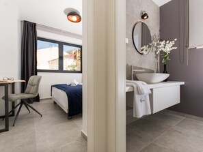 Internet - Luxuriöses Vier-Sterne-Apartment Prestige II. by Interhome (Trogir)