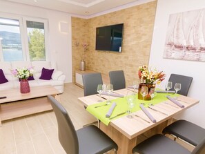 Dining - Luxuriöse Fünf-Sterne-Villa Magic by Interhome (Trogir)