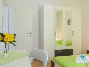 Internet - Modren Wohnung Sunrise in Strandnähe by Interhome (Trogir)