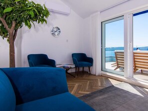 Interior - "White Sky" direkt am Strand by Interhome (Trogir)