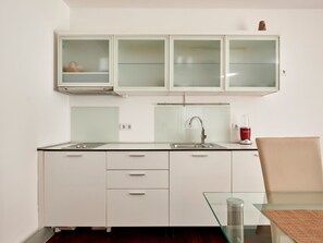 Fridge, cookware/dishes/utensils - Wohnung "Gea 1" mit Wi-Fi by Interhome (Trogir)