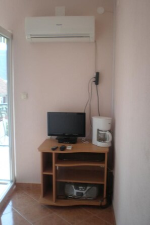 Interior - Apartment mit Balkon by Interhome (Marina)
