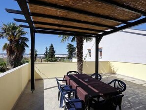 Outdoor dining - für 6 Personen ca. 120 m² in Sukošan, Adriaküste Kroatien (Gespanschaft Za by Interhome (Debeljak)