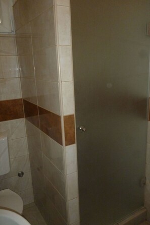 Bathroom - "Nani" mit Blick auf das Wasser by Interhome (Zadar/Bibinje)