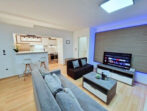 TV - Residence-Apartment-Giuliano-Punta  Skala by Interhome (Petrčane)