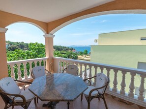 Outdoor dining - DANTIN BLU by Interhome (Petrčane)